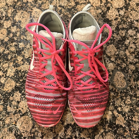 Nike 5.0 shoes - Picture 2 of 5